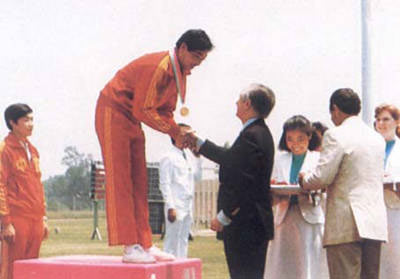 1984年奥运会中国夺得第一块金牌--网络留声-