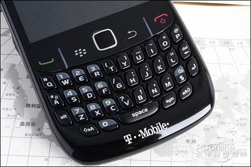 带WiFi无线功能黑莓全键盘8520评测