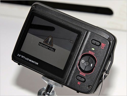 进军相机业 海尔发布五款防水数码相机